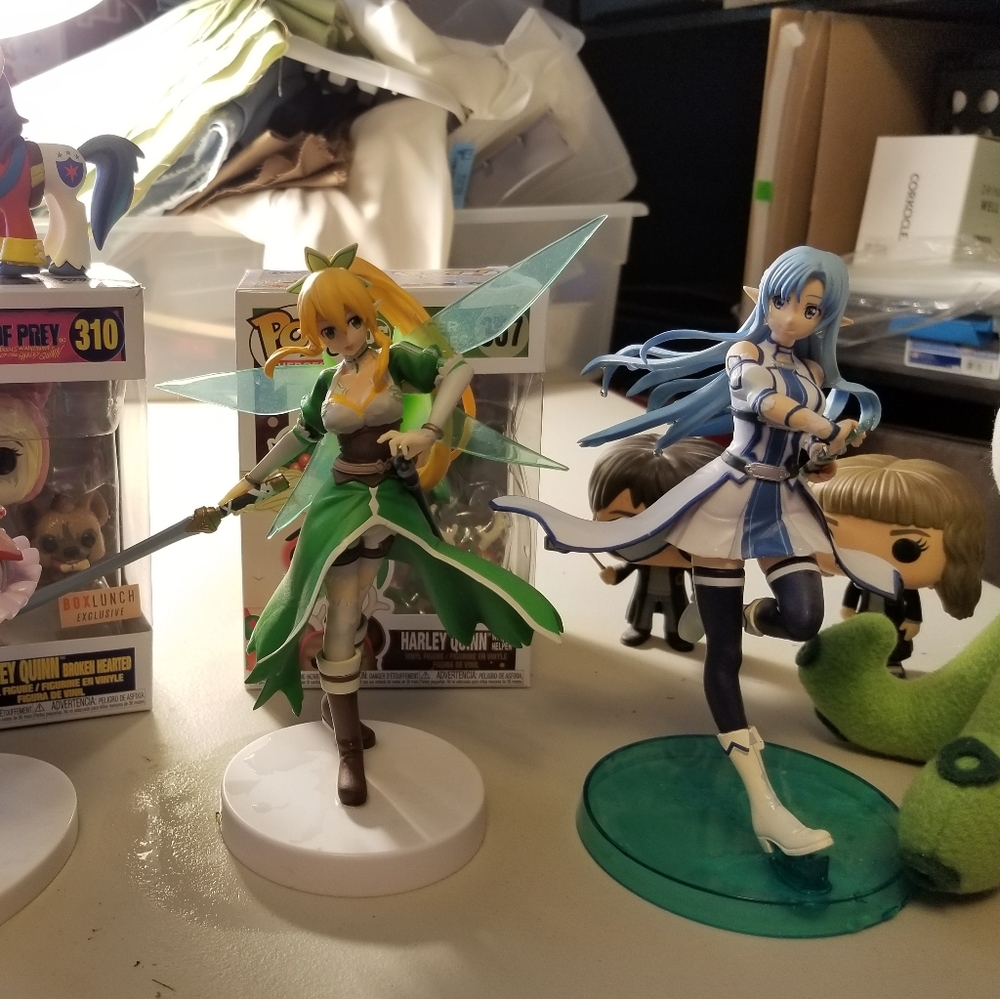For Mariah SAO Leafa and Asuna Figures without box